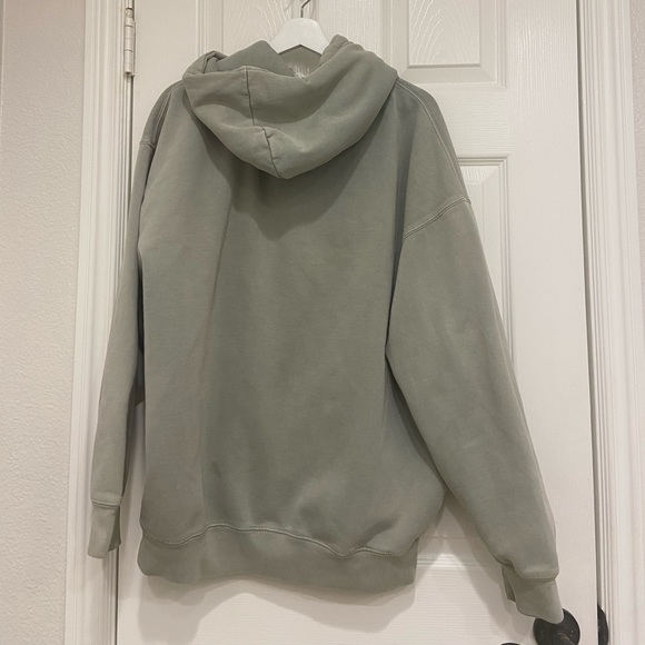 Brandy Melville zip up hoodie - Picture 3 of 4
